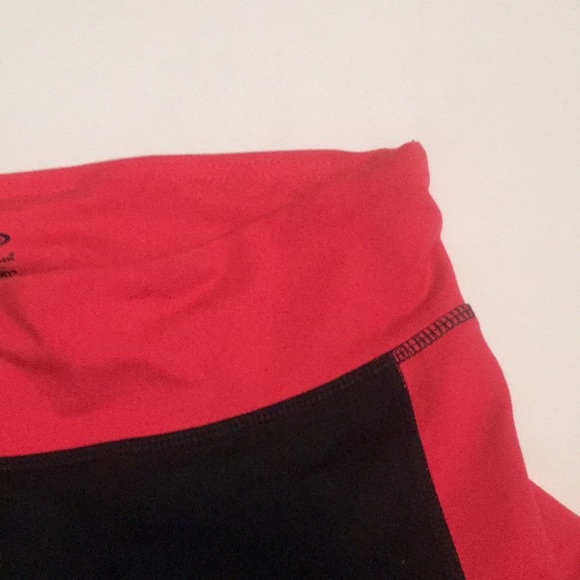 Champion black/pink yoga pants - Picture 6 of 6